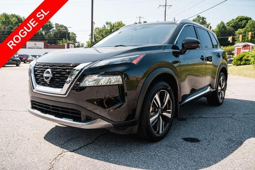 Super Black 2023 Nissan Rogue SL