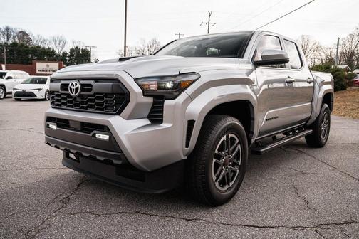 2024 Toyota Tacoma TRD Sport