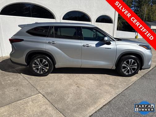2021 Toyota Highlander Hybrid XLE
