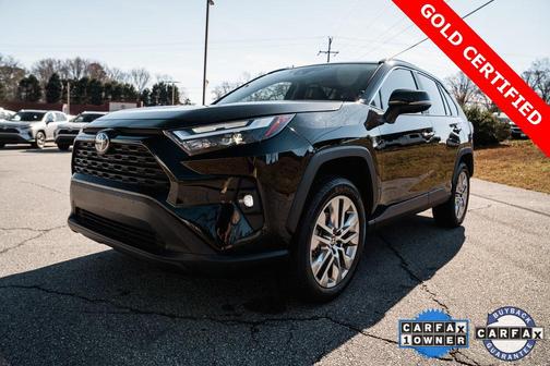 2025 Toyota RAV4 XLE Premium