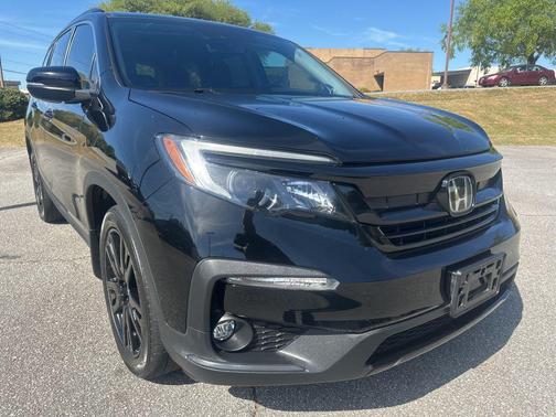 Crystal Black Pearl 2022 Honda Pilot AWD Special Edition