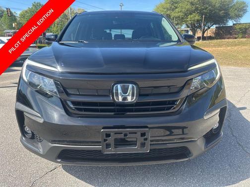 Crystal Black Pearl 2022 Honda Pilot AWD Special Edition
