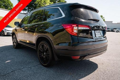 Crystal Black Pearl 2022 Honda Pilot AWD Special Edition