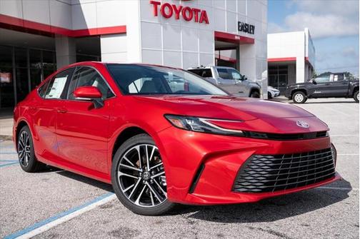 2025 Toyota Camry XLE