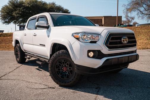 2023 Toyota Tacoma SR5