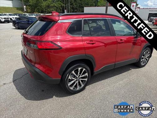 2024 Toyota Corolla Cross XLE