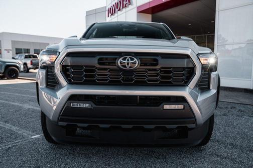 2025 Toyota Tacoma Hybrid TRD Off Road