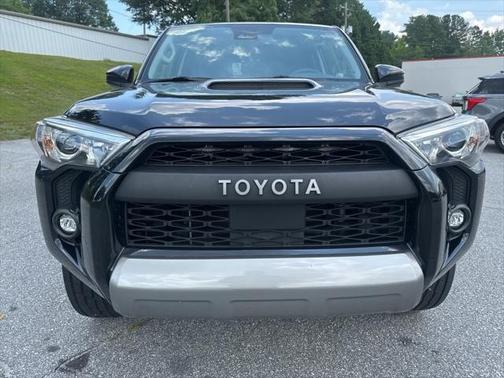 2022 Toyota 4Runner TRD Off Road