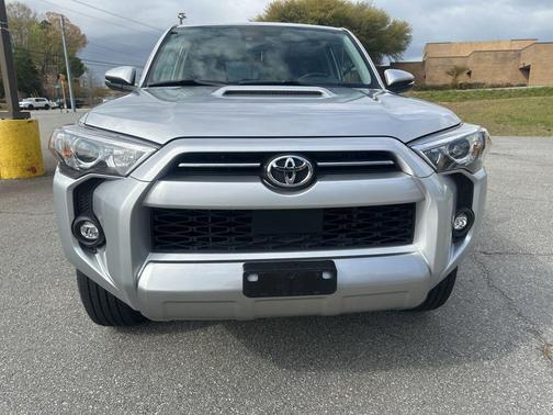2024 Toyota 4Runner TRD Off Road Premium