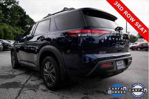 2023 Nissan Pathfinder SV FWD
