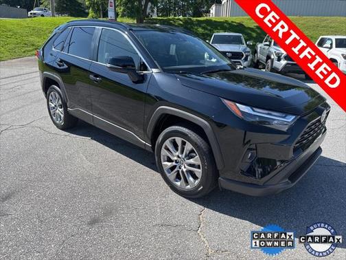 2023 Toyota RAV4 XLE Premium
