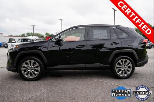 2023 Toyota RAV4 XLE Premium