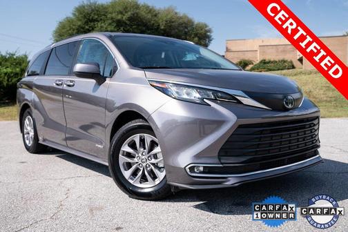 2021 Toyota Sienna XLE 8 Passenger