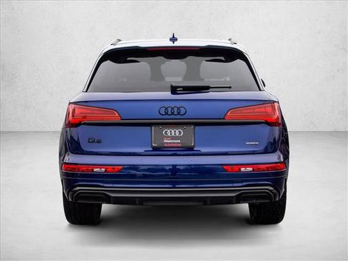 2022 Audi Q5 45 S line Premium Plus