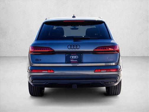 2023 Audi Q7 55 Premium Plus