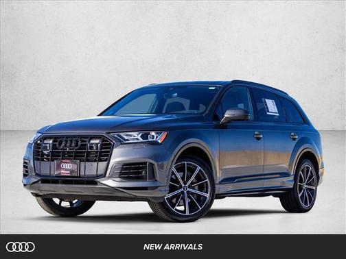 2023 Audi Q7 55 Premium Plus