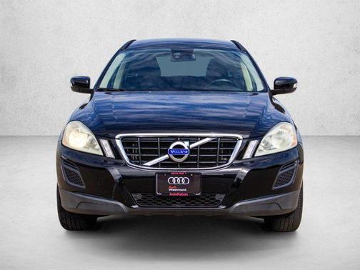 Black Sapphire Metal 2011 Volvo XC60 3.2 R-Design