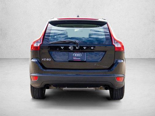 Black Sapphire Metal 2011 Volvo XC60 3.2 R-Design