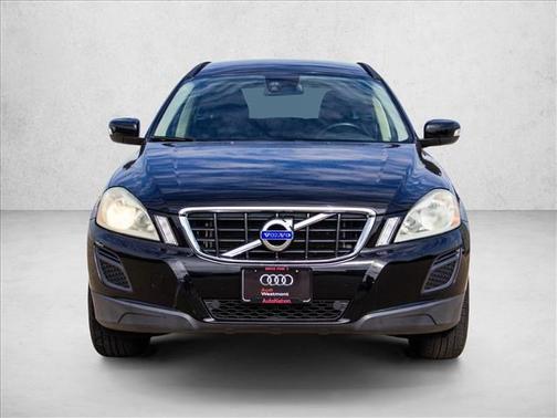 Black Sapphire Metal 2011 Volvo XC60 3.2 R-Design
