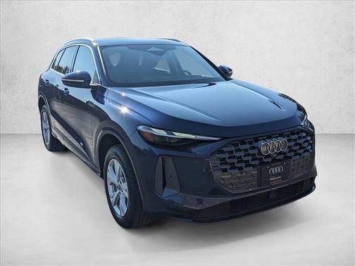 2025 Audi Q5 Premium TFSI quattro S tronic