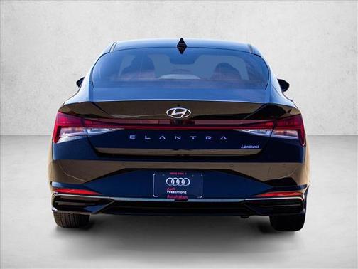 2022 Hyundai ELANTRA Limited