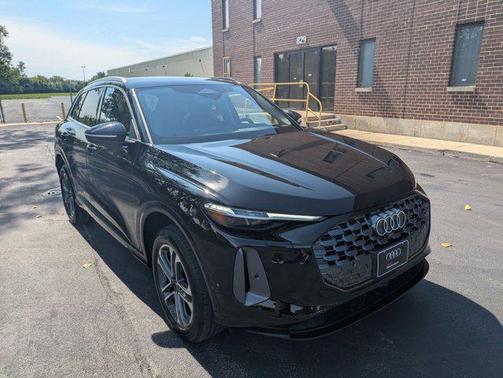 2025 Audi Q5 Premium Plus