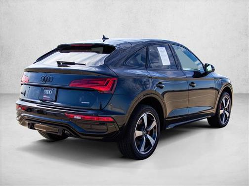 Mythos Black Metallic 2024 Audi Q5 45 S line Premium Plus