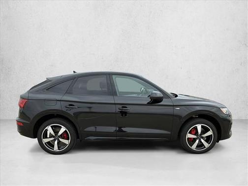 Mythos Black Metallic 2024 Audi Q5 45 S line Premium Plus