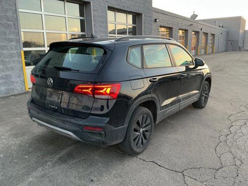 2022 Volkswagen Taos 1.5T S