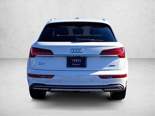 2023 Audi Q5 40 Premium
