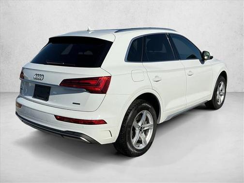 2023 Audi Q5 40 Premium