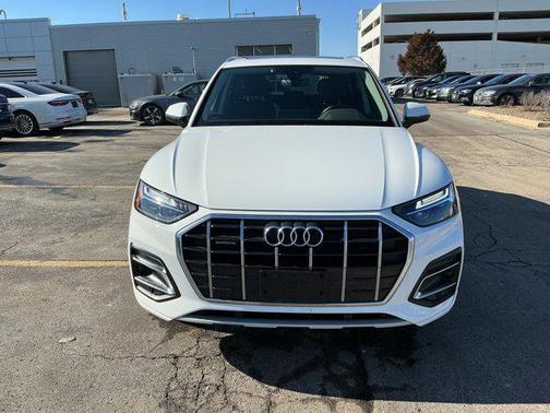 2023 Audi Q5 40 Premium