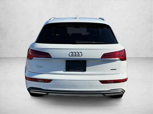 2023 Audi Q5 40 Premium