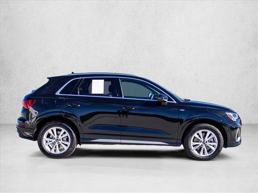 2025 Audi Q3 45 S line Premium Plus