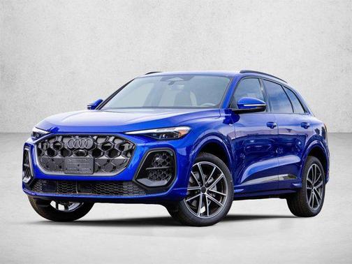 Ultra Blue Metallic 2026 Audi Q5 Premium Plus TFSI quattro S tronic