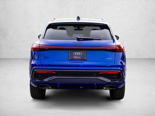 Ultra Blue Metallic 2026 Audi Q5 Premium Plus TFSI quattro S tronic