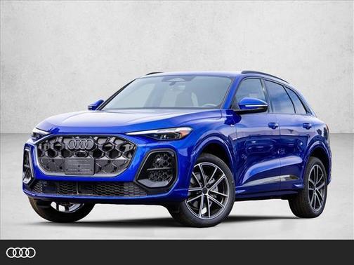 Ultra Blue Metallic 2026 Audi Q5 Premium Plus TFSI quattro S tronic