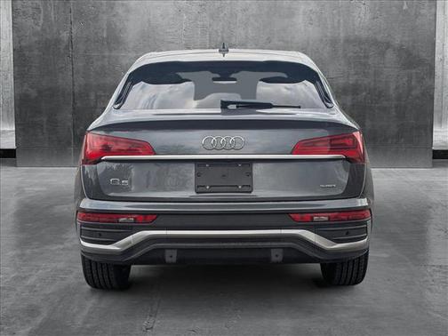 2021 Audi Q5 45 Premium