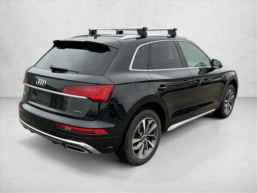 2022 Audi Q5 45 S line Premium Plus