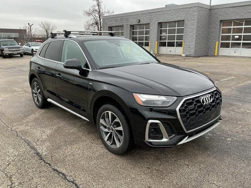 2022 Audi Q5 45 S line Premium Plus