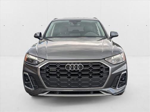 2022 Audi Q5 45 S line Premium