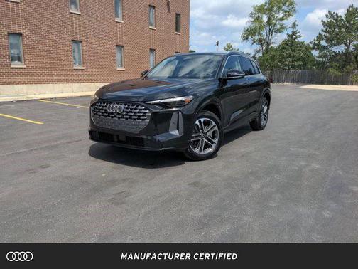 2025 Audi Q5 Premium TFSI quattro S tronic