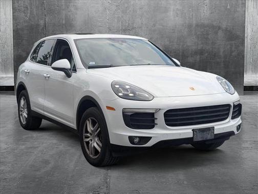2016 Porsche Cayenne Base