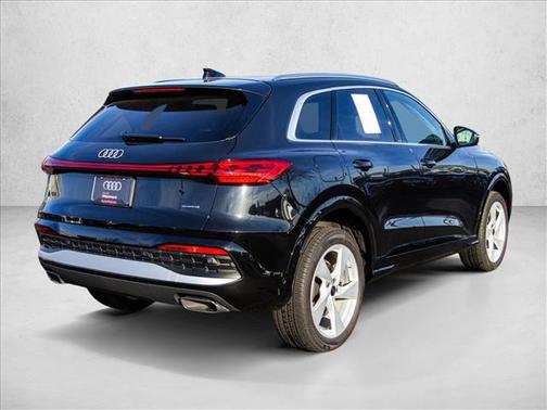 2025 Audi Q5 Premium Plus TFSI quattro S tronic