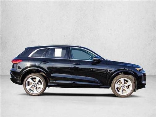 2025 Audi Q5 Premium Plus TFSI quattro S tronic