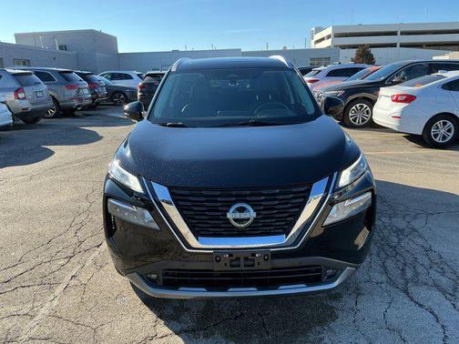 2022 Nissan Rogue SL