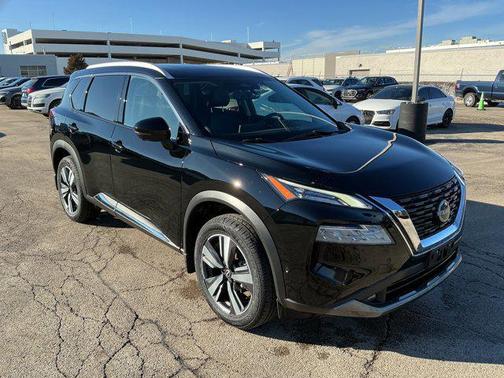 2022 Nissan Rogue SL