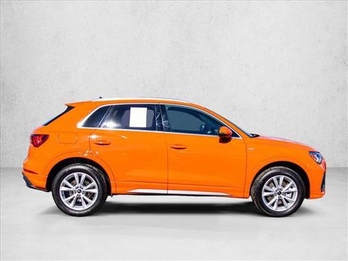 2025 Audi Q3 Premium 45 TFSI S line quattro Tiptronic