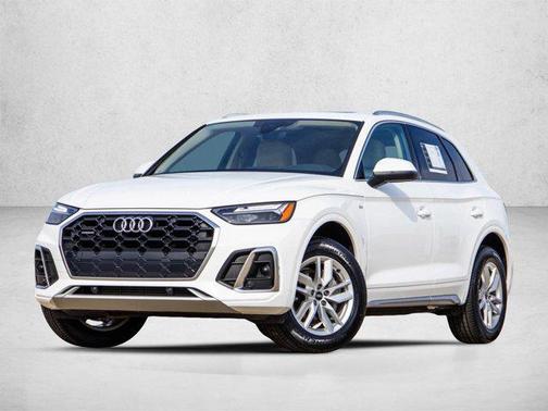 Ibis White 2023 Audi Q5 45 S line Premium
