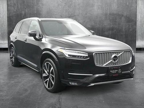 2018 Volvo XC90 T6 Inscription